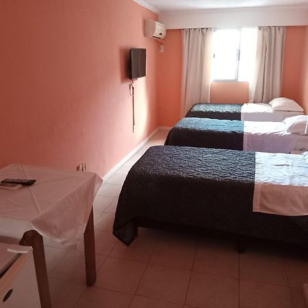 Nuevo Hotel Plaza ميناس المظهر الخارجي الصورة