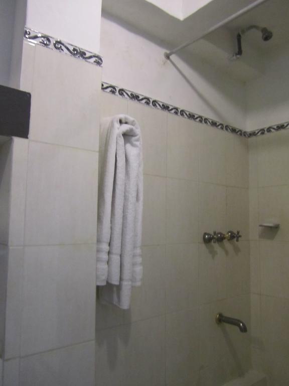 Nuevo Hotel Plaza ميناس المظهر الخارجي الصورة