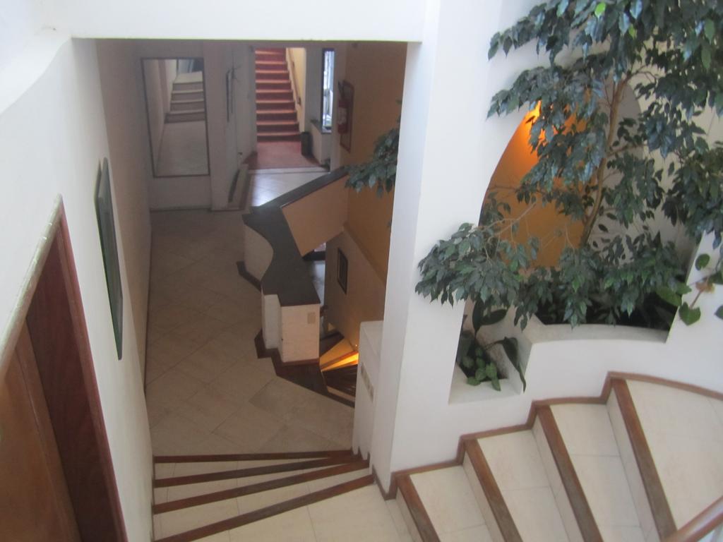 Nuevo Hotel Plaza ميناس المظهر الخارجي الصورة