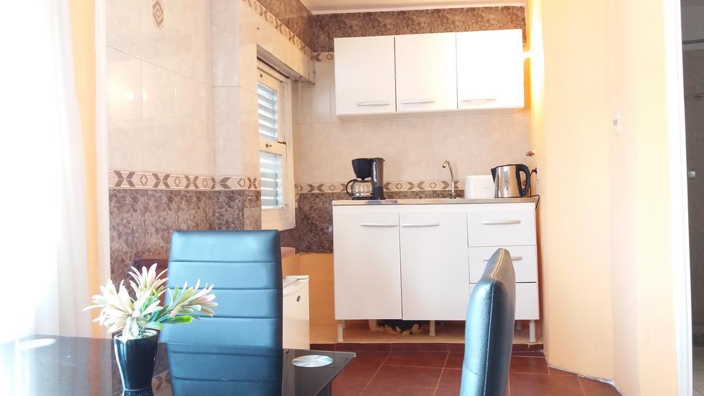 Nuevo Hotel Plaza ميناس المظهر الخارجي الصورة